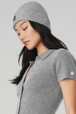 Cashmere Beanie - Dove Grey Heather -Style Avenue A0170U 02288 a2 m54