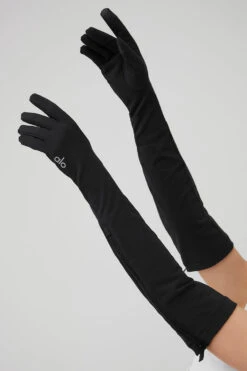 Sleek City Gloves - Black -Style Avenue A0184W 01 b1 s1 a2 1 m89