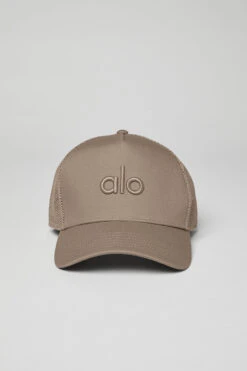 District Trucker Hat - Gravel -Style Avenue A0467U 01347 b1 s1 a1 617d6dc1 2306 4917 8eed 897668d11b07