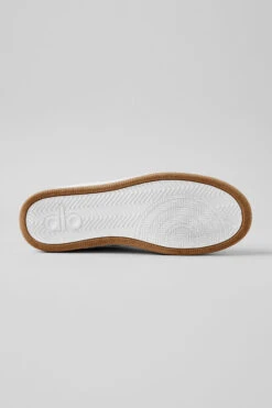 Alo Recovery Mode Sneaker - Natural White/Gum -Style Avenue A0685U 052730 b1 a3 9941e070 4381 4a07 88c0 6d00de575ed3
