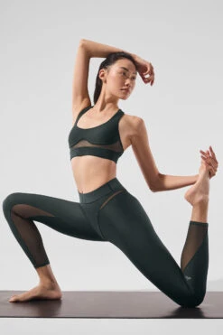 Lightweight Warrior Mat - Black 7 Lightweight Warrior Mat - Black -Style Avenue A0779U 01 b1 s1 a3