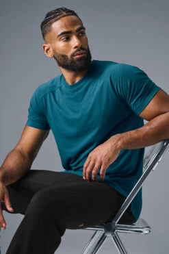 Triumph Raglan Tee - Oceanic Teal -Style Avenue M1133R 05445 b1 s1 a4 1 m93