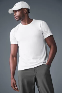 Triumph Tee - White -Style Avenue M1257R 00 b1 s3 a4 m225