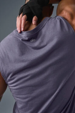 The Triumph Muscle Tank - Italian Plum -Style Avenue M2033R 05603 b1 s1 a5 1 m204