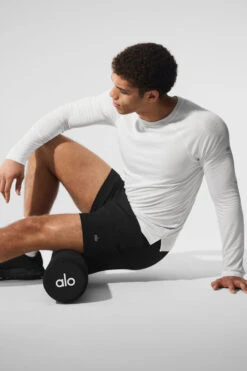 Triumph Long Sleeve Tee - White -Style Avenue M3079R 00 b1 s1 a3 1 m198