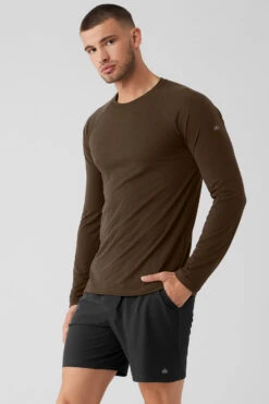 Triumph Long Sleeve Tee - Espresso -Style Avenue M3079R 04064 b1 s1 a3 1 m108
