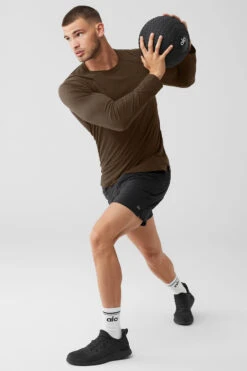 Triumph Long Sleeve Tee - Espresso -Style Avenue M3079R 04064 b1 s1 a5 1 m108