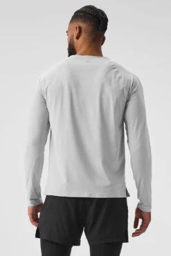 Idol Long Sleeve Performance Tee - Titanium -Style Avenue M3123R 01320 b1 s1 a2 1 m93
