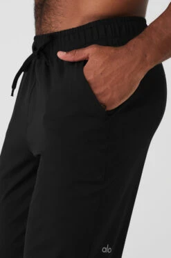 Conquer Pulse Pant - Black 10 Conquer Pulse Pant - Black -Style Avenue M5137R 01 b1 s3 a4 1 m93