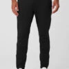 Conquer React Performance Pant - Black