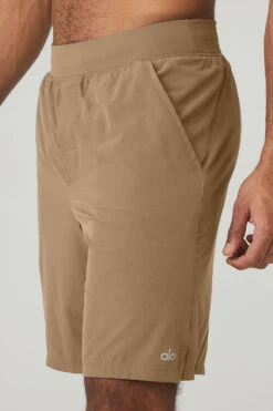 9'' Repetition Short - Gravel -Style Avenue M6096R 01347 b1 s3 a4 1 m93