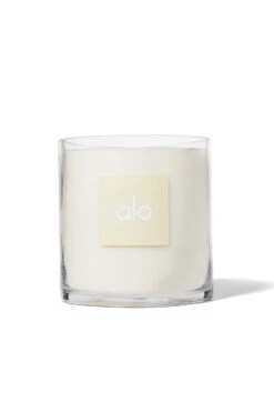 Alo Love Candle - 60 Oz -Style Avenue N7015F 00 b1 s1 a4