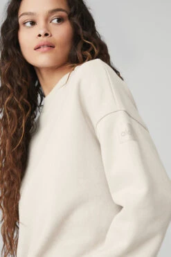 Renown Heavy Weight Crew Neck Pullover - Bone -Style Avenue U3014R 03040 b1 s1 a4 1 m90