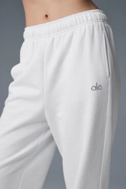 Accolade Sweatpant - White -Style Avenue U5013RG 01300 b1 s1 a4 1 m54