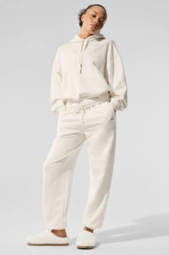 Accolade Sweatpant - Ivory -Style Avenue U5013RG 03299 b1 s1 a5 1 m206