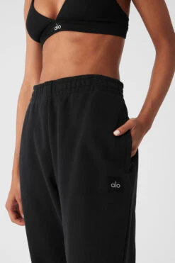 Cuffed Renown Heavy Weight Sweatpant - Black 9 Cuffed Renown Heavy Weight Sweatpant - Black -Style Avenue U5014R 01 b1 s1 a4 1 m18