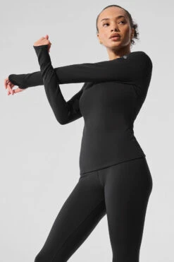 Airbrush Winter Warm Nocturne Long Sleeve - Black -Style Avenue W3731R 01 b1 s1 a3 1 m206