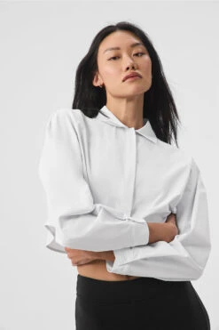 Cropped Take Me Out Button Up - White -Style Avenue W3747R 00 b1 s1 a3 1 m54