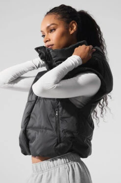 Gold Rush Puffer Vest - Black -Style Avenue W4469R 01 b1 s1 a4 1 m76