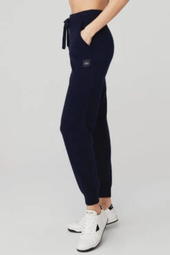 High-Waist Cashmere Jet Set Pant - Navy -Style Avenue W51267R 03842 b1 s1 a3 1 m77