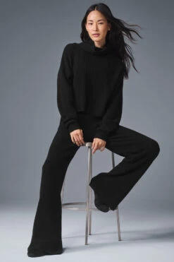 Cashmere High-Waist Plush Waffle Pant - Black -Style Avenue W51286R 01 b1 s1 a4 1 m191