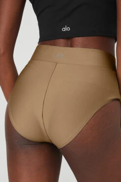 Airlift Record-Breaker Boyshort - Gravel 11 Airlift Record-Breaker Boyshort - Gravel -Style Avenue W6282R 01347 b1 s1 a5 1 m100