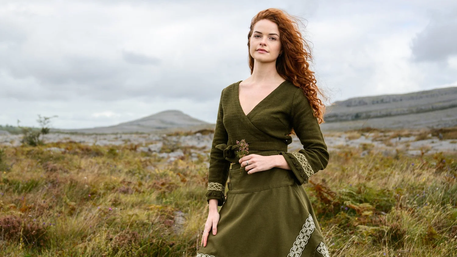 Style Avenue -Style Avenue greenwrapskirt